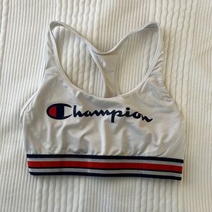 Champion sports bra size medium